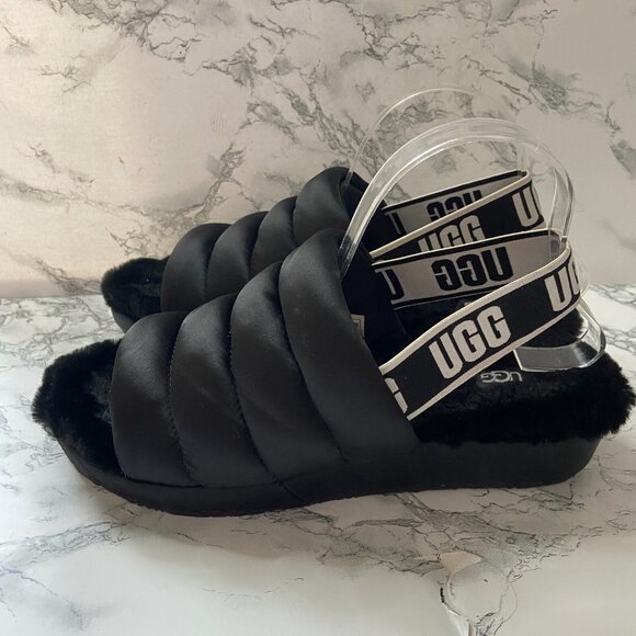 UGG Women 10 Puff Yeah Slippers Slip On Black Ankle Strap Fluffy Fuzzy Soft Shoe - Picture 3 of 7